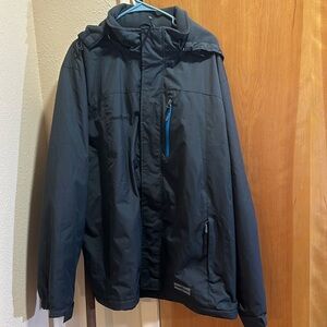 Free Tech warm hooded jacket size XL